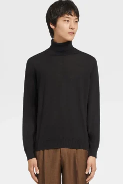 Cashseta Light Turtleneck