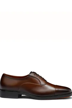 Easy Lace-Up Shoe