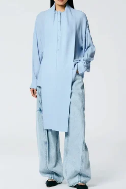 Feather Weight Eco Crepe Davenport Sculpted Shirt