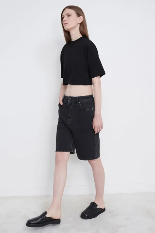 Gupo Cropped T-Shirt