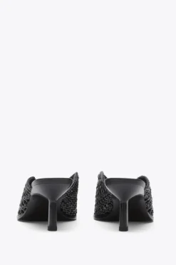 ID Macrame Mule