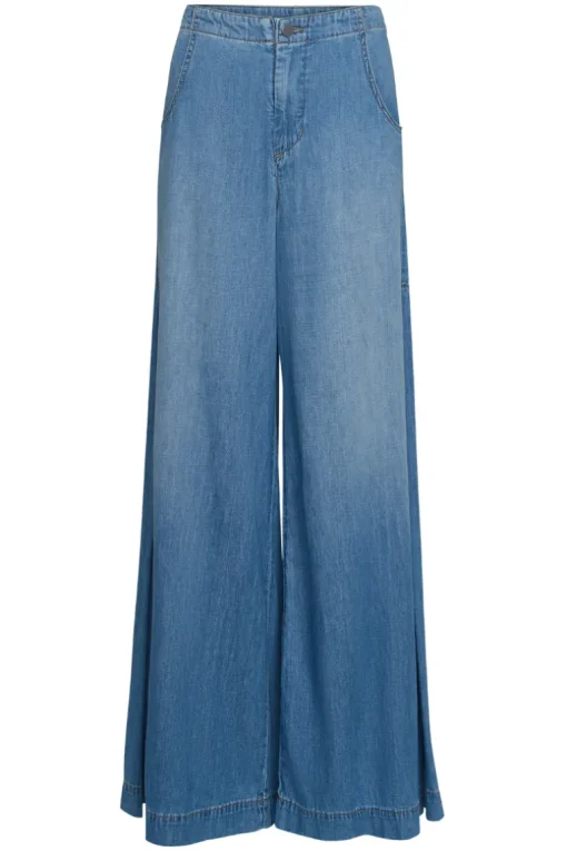 Lulu Jean