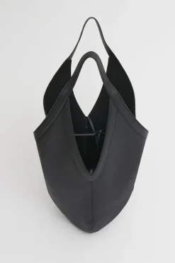 Soft M Hobo