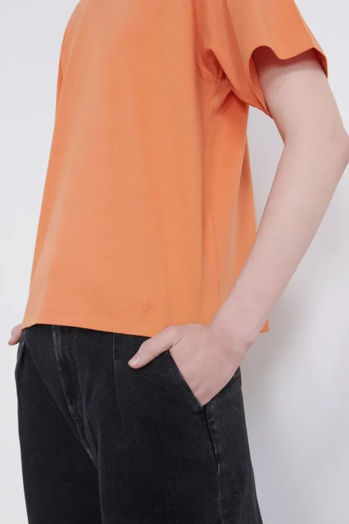 Telanto T-Shirt
