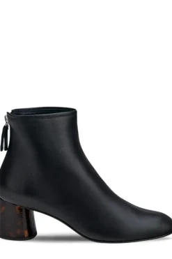 Veta Precious Boot