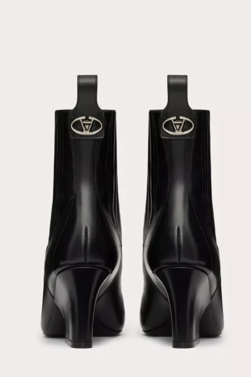 VLogo Lockette Beatle Boot
